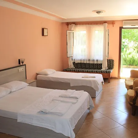 Otel Carmina Ölüdeniz