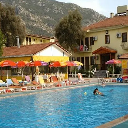 Carmina Otel Ölüdeniz