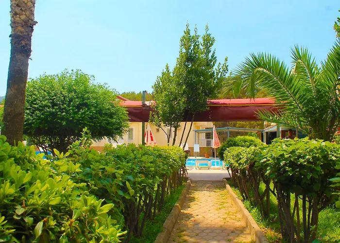 Carmina Отель 3*